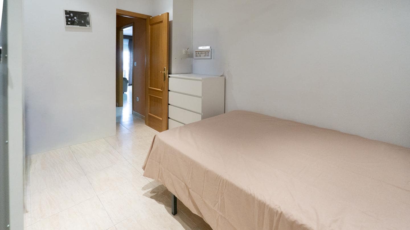 2 bedroom Flat for sale in Santa Pola - € 195,000 (Ref: 9739264)