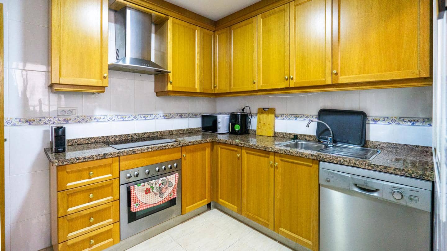 2 bedroom Flat for sale in Santa Pola - € 195,000 (Ref: 9739264)