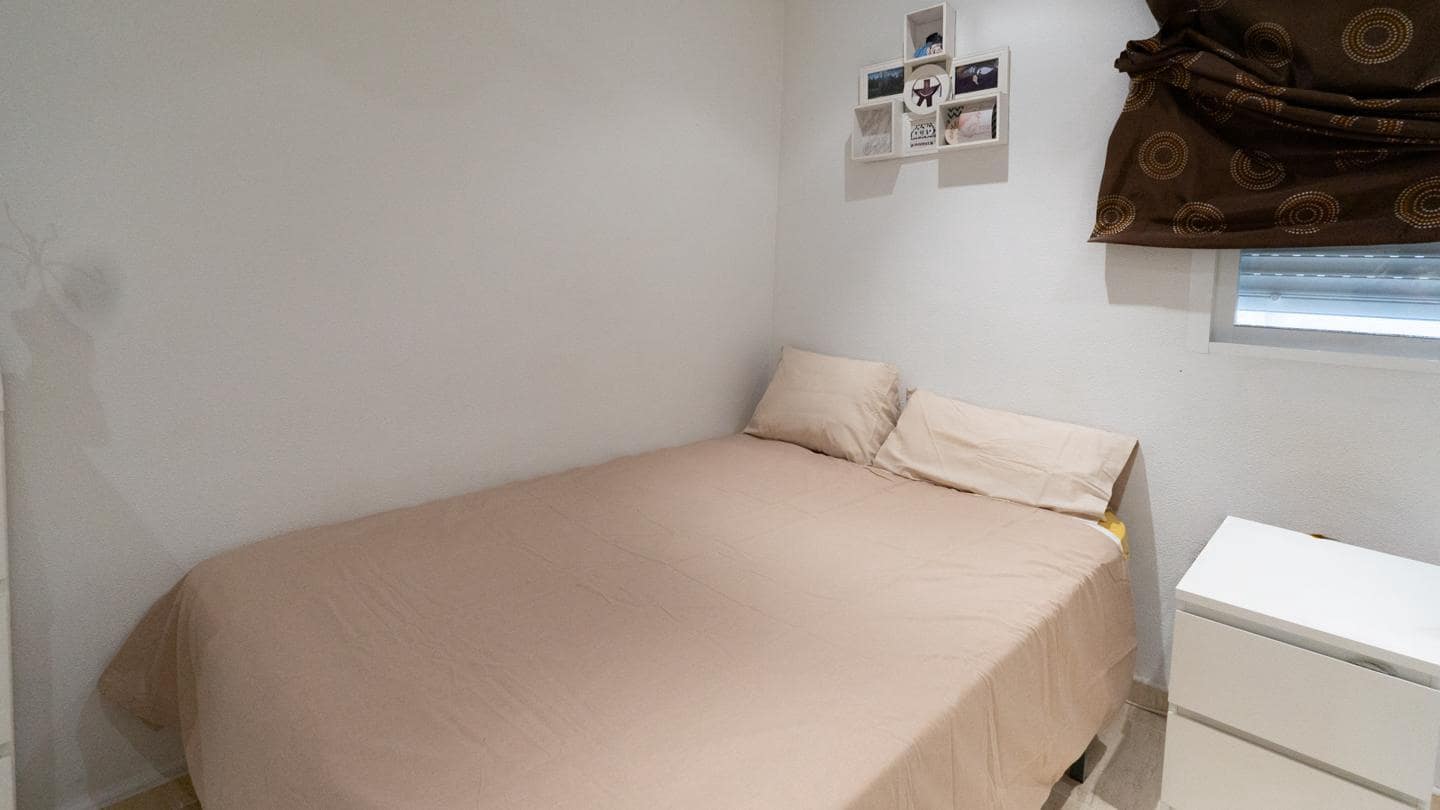 2 bedroom Flat for sale in Santa Pola - € 195,000 (Ref: 9739264)