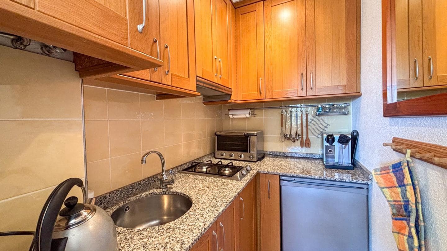 1 bedroom Flat for sale in Santa Pola with pool garage - € 179,000 (Ref: 9743195)