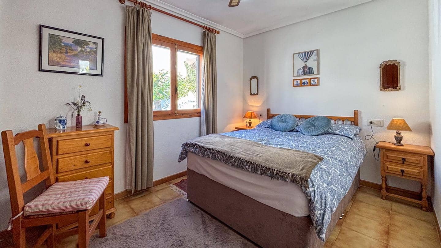 1 bedroom Flat for sale in Santa Pola with pool garage - € 179,000 (Ref: 9743195)