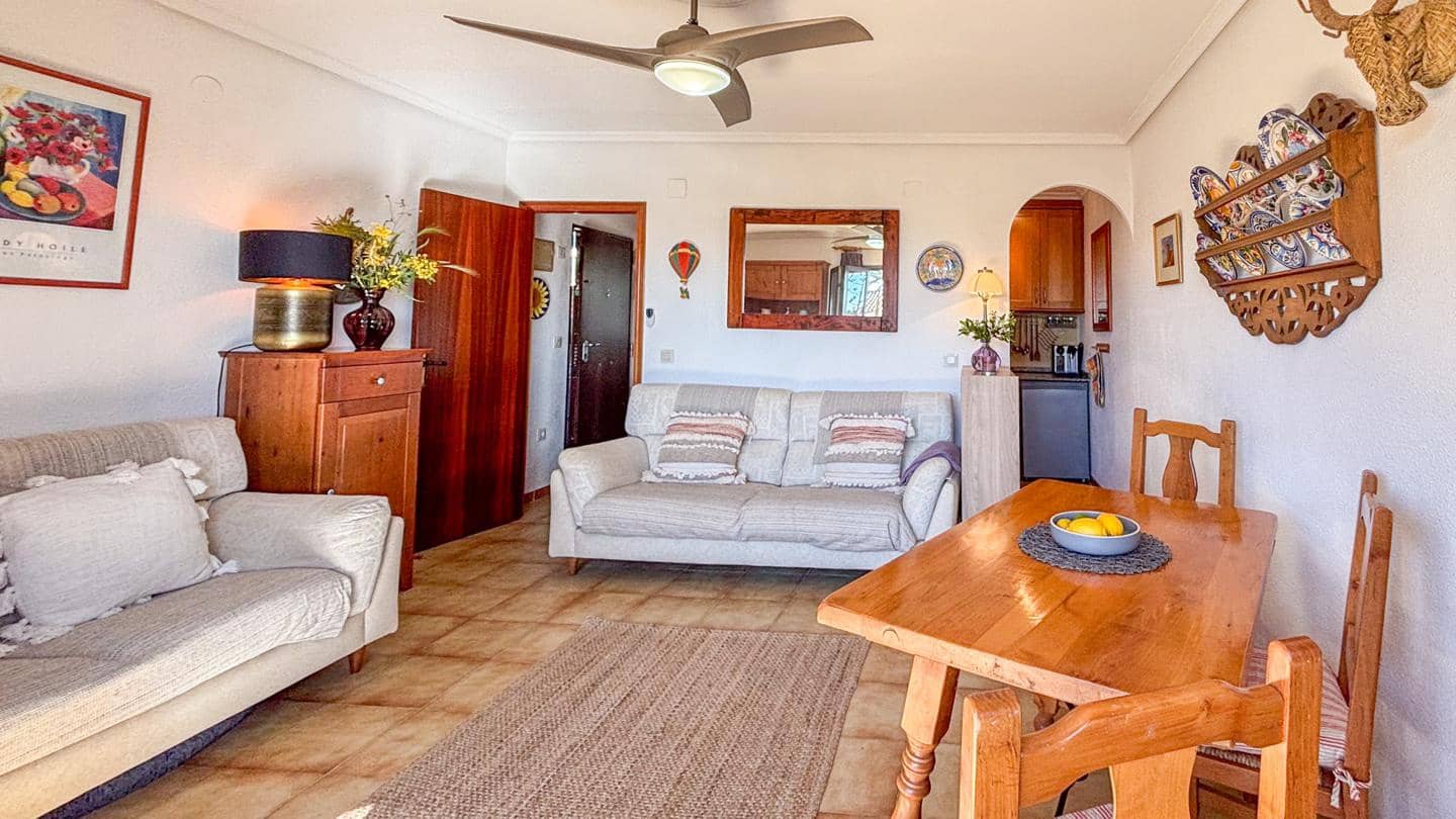 1 bedroom Flat for sale in Santa Pola with pool garage - € 179,000 (Ref: 9743195)