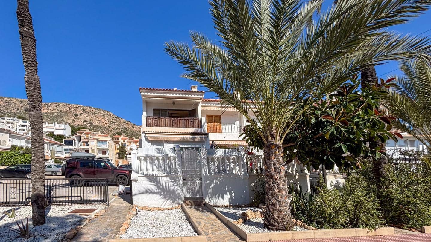 1 bedroom Flat for sale in Santa Pola with pool garage - € 179,000 (Ref: 9743195)