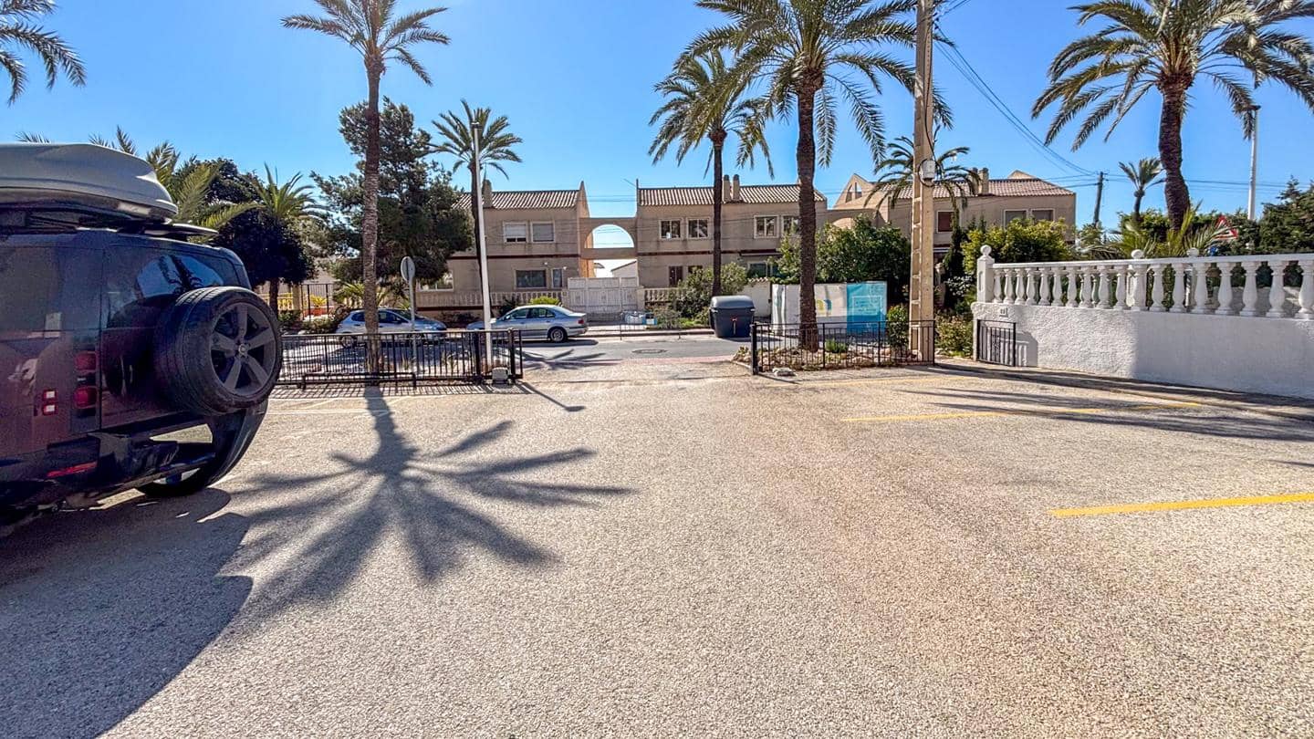 1 bedroom Flat for sale in Santa Pola with pool garage - € 179,000 (Ref: 9743195)