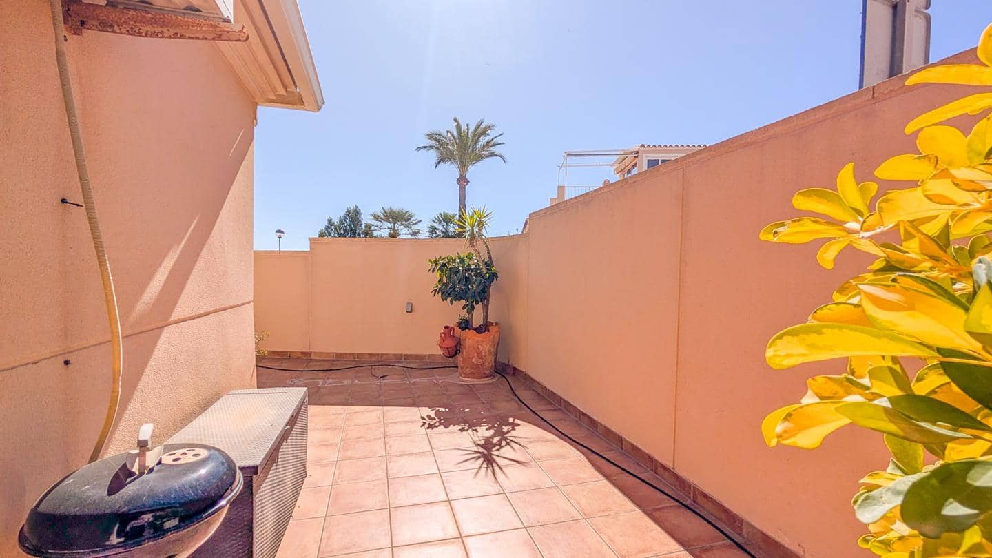 2 sypialnia Willa na sprzedaż w Gran Alacant z basenem - 439 000 € (Ref: 9750917)