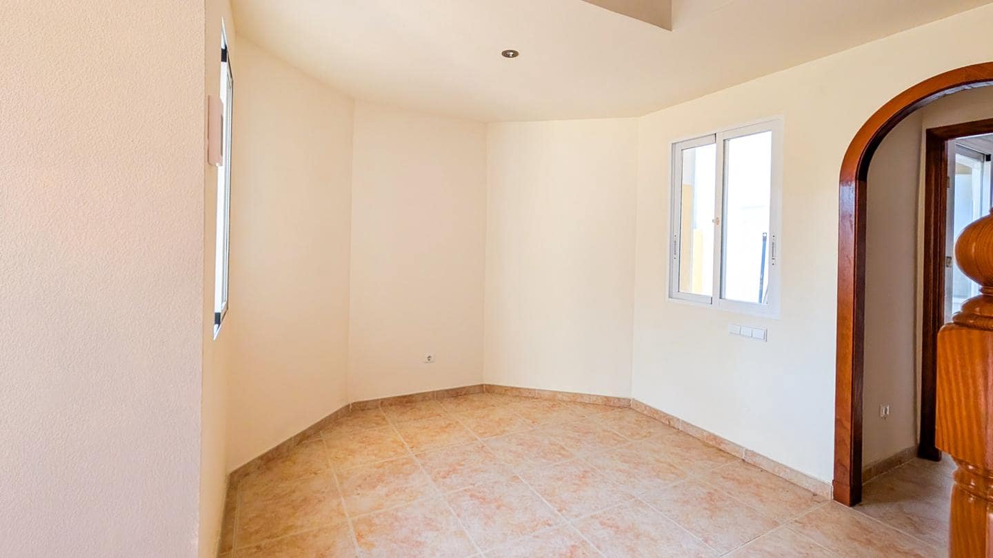 2 sypialnia Willa na sprzedaż w Gran Alacant z basenem garażem - 269 000 € (Ref: 9758079)