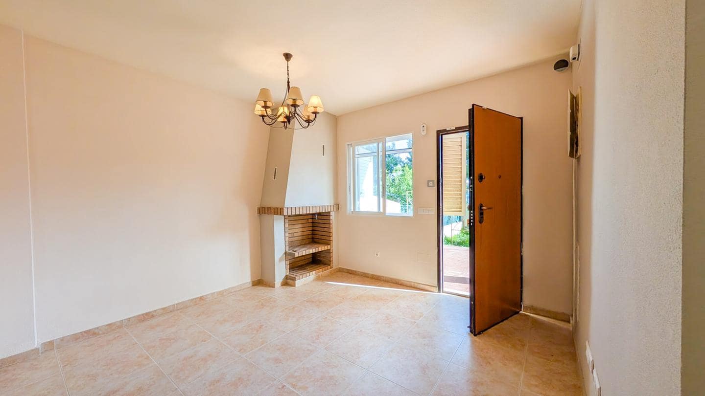 2 sypialnia Willa na sprzedaż w Gran Alacant z basenem garażem - 269 000 € (Ref: 9758079)