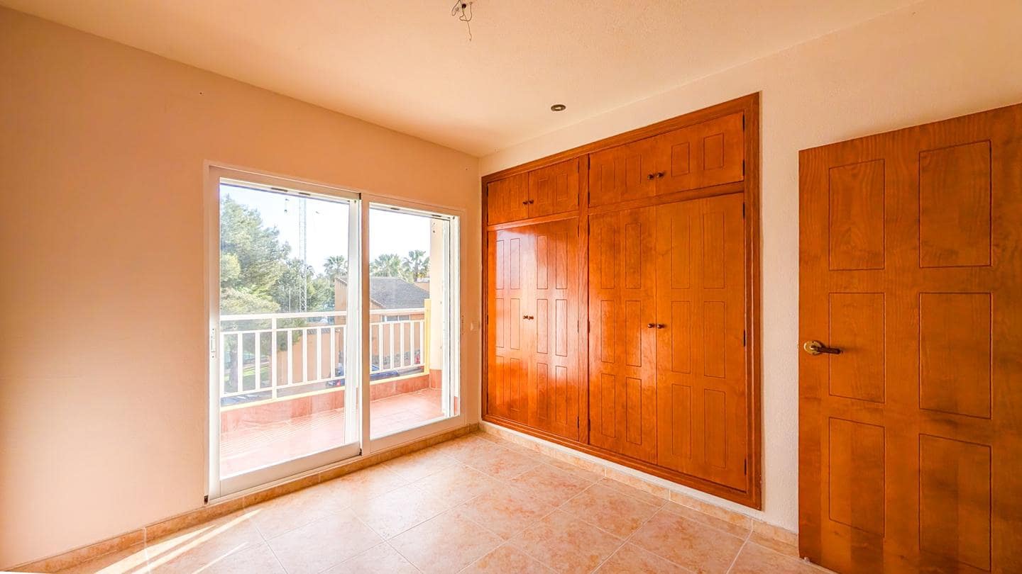 2 sypialnia Willa na sprzedaż w Gran Alacant z basenem garażem - 269 000 € (Ref: 9758079)