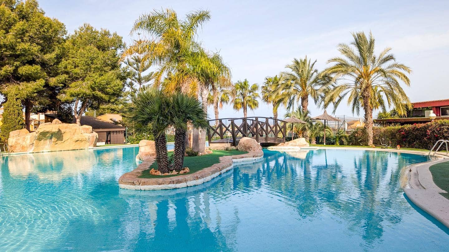 2 sypialnia Willa na sprzedaż w Gran Alacant z basenem garażem - 269 000 € (Ref: 9758079)