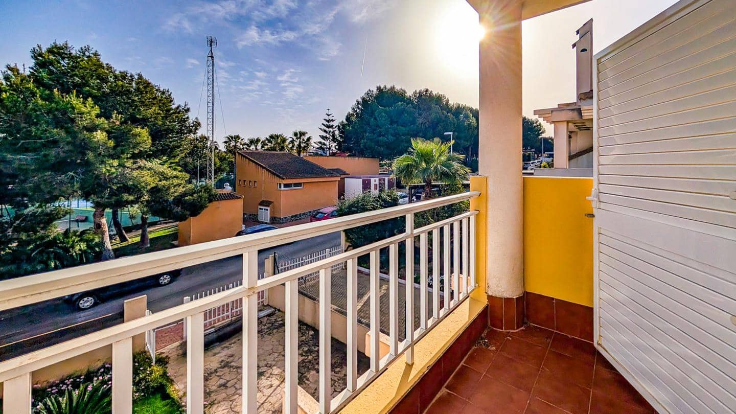 2 sypialnia Willa na sprzedaż w Gran Alacant z basenem garażem - 269 000 € (Ref: 9758079)