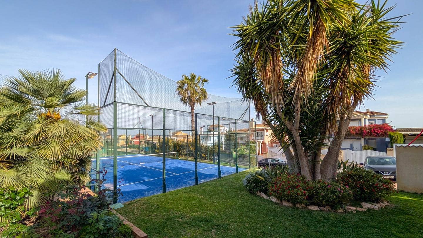 2 sypialnia Willa na sprzedaż w Gran Alacant z basenem garażem - 269 000 € (Ref: 9758079)