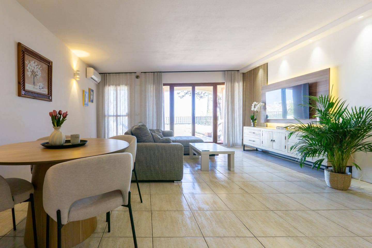 4 soveværelse Villa til salg i Gran Alacant med swimmingpool garage - € 379.000 (Ref: 9789766)