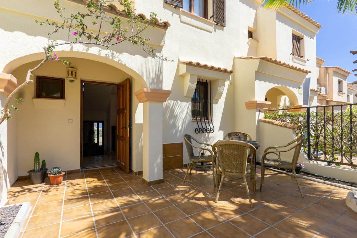 4 soveværelse Villa til salg i Gran Alacant med swimmingpool garage - € 379.000 (Ref: 9789766)