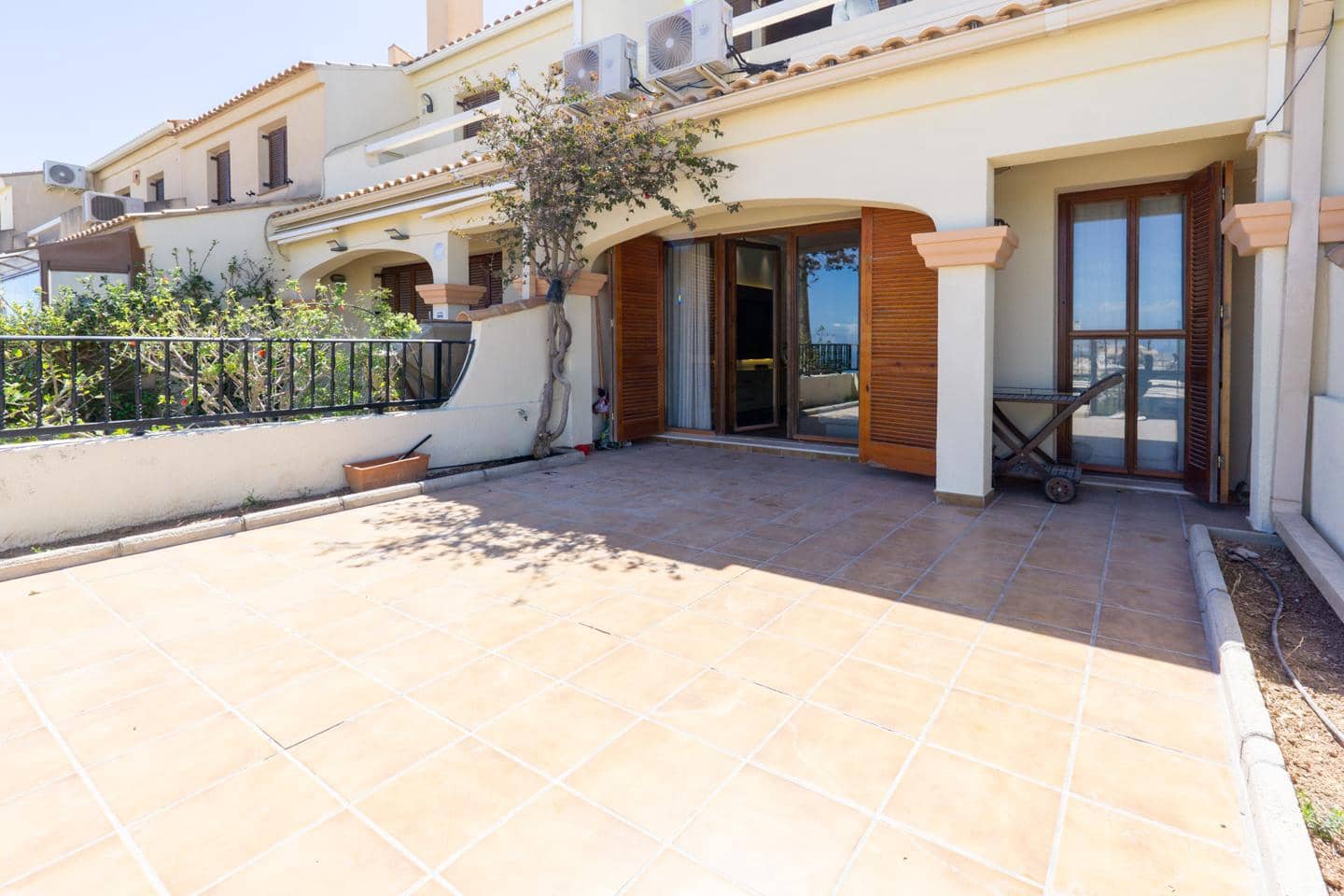 4 soveværelse Villa til salg i Gran Alacant med swimmingpool garage - € 379.000 (Ref: 9789766)