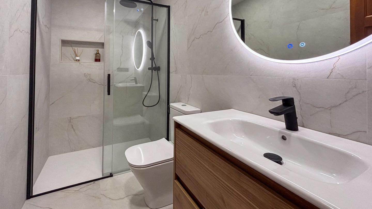 4 soveværelse Villa til salg i Gran Alacant med swimmingpool garage - € 379.000 (Ref: 9789766)