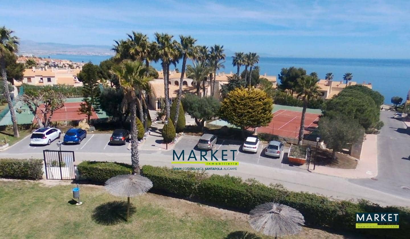 4 soveværelse Villa til salg i Gran Alacant med swimmingpool garage - € 379.000 (Ref: 9789766)