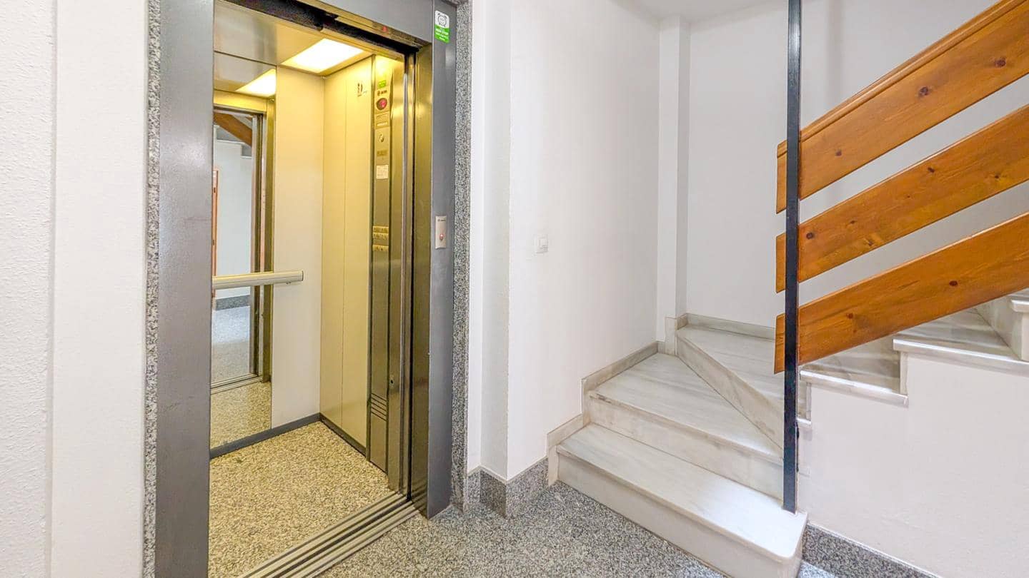 4 chambre Appartement à vendre à Santa Pola - 315 000 € (Ref: 9797462)