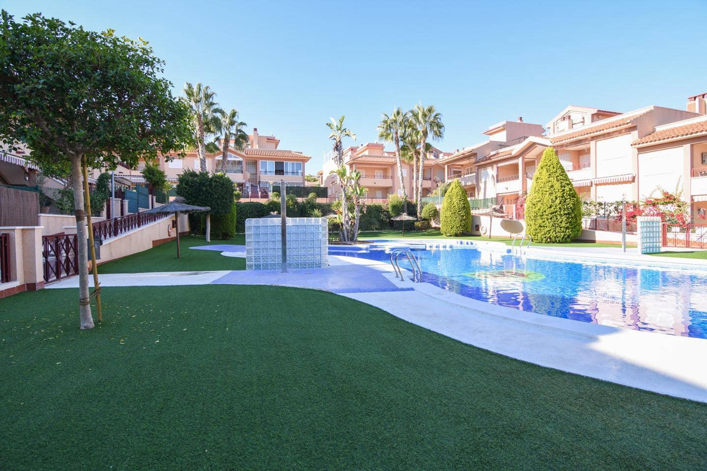 2 camera da letto Villa in vendita in Gran Alacant con piscina - 259.000 € (Rif: 9802956)