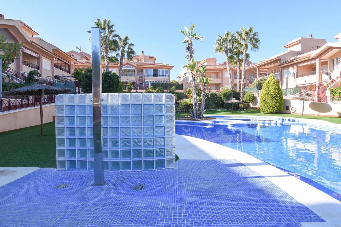 2 camera da letto Villa in vendita in Gran Alacant con piscina - 259.000 € (Rif: 9802956)