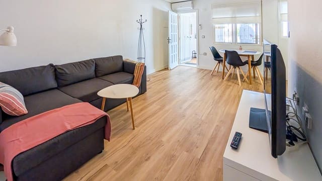 2 sovrum Villa till salu i Gran Vista - Olivo de Oro, Santa Pola med pool - 209 000 € (Ref: 9808574)