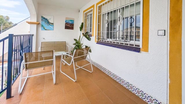 2 sovrum Villa till salu i Gran Vista - Olivo de Oro, Santa Pola med pool - 209 000 € (Ref: 9808574)