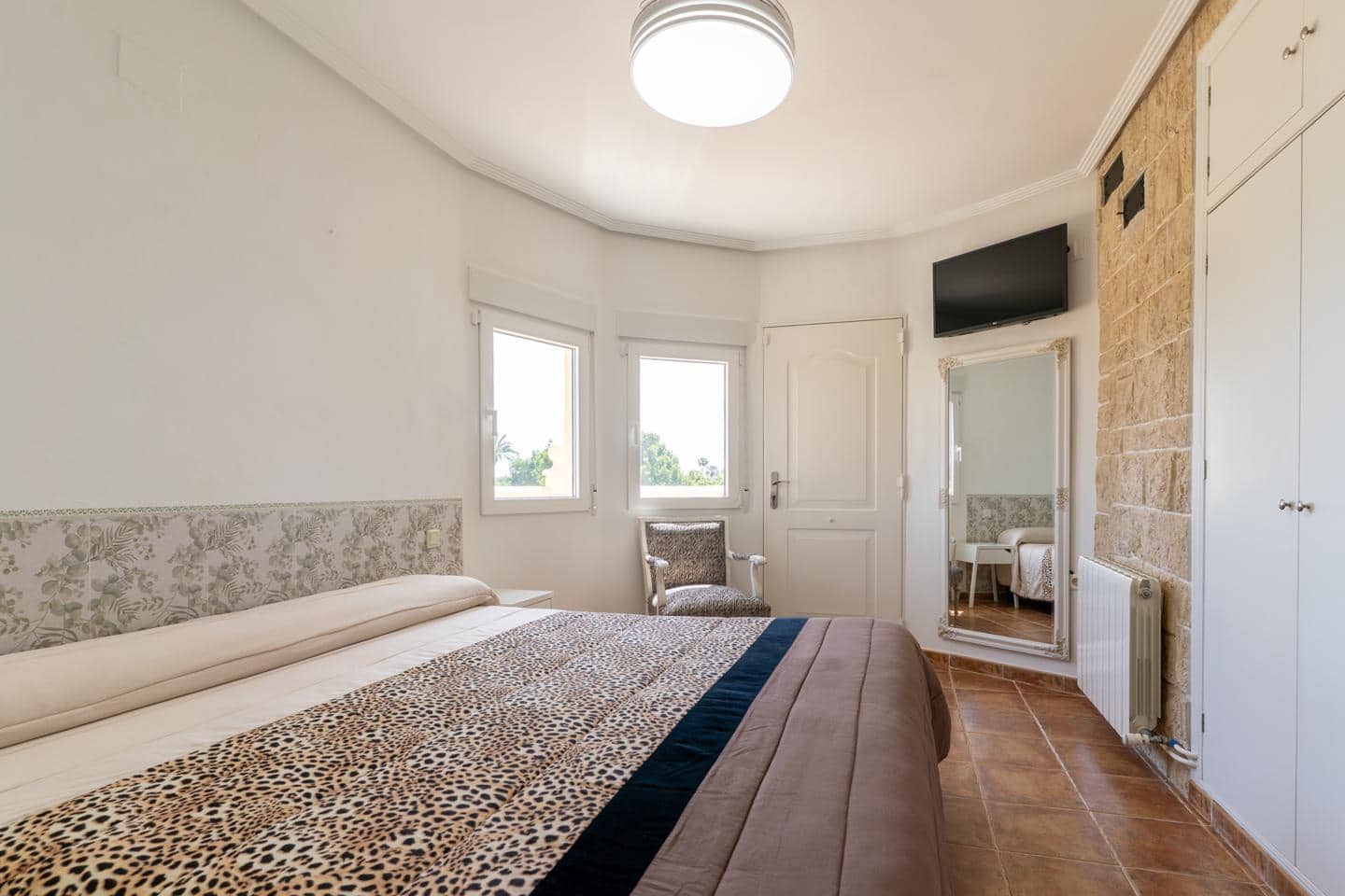 Chalet de 6 habitaciones en Elche / Elx en venta con piscina garaje - 520.000 € (Ref: 9809406)