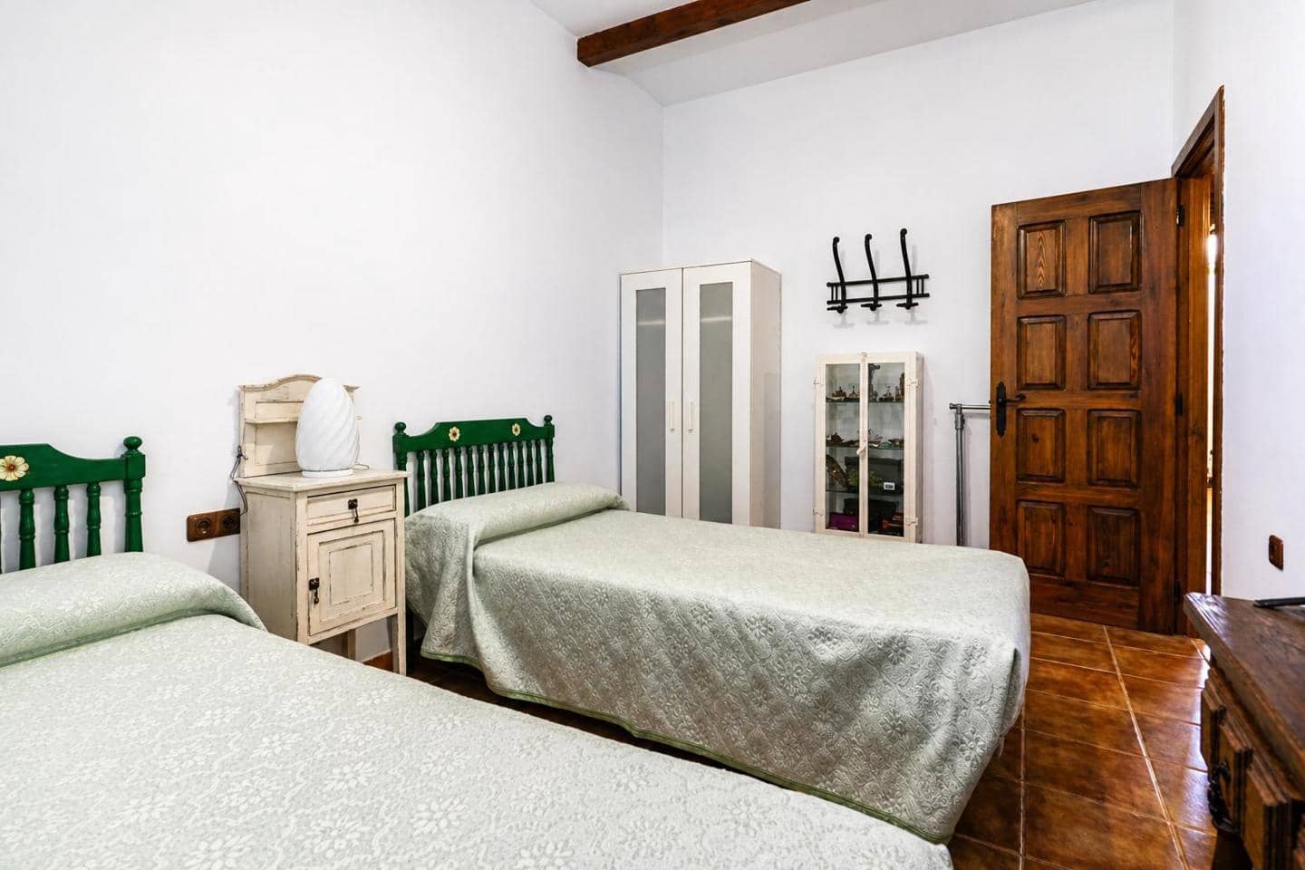 Chalet de 6 habitaciones en Elche / Elx en venta con piscina garaje - 520.000 € (Ref: 9809406)