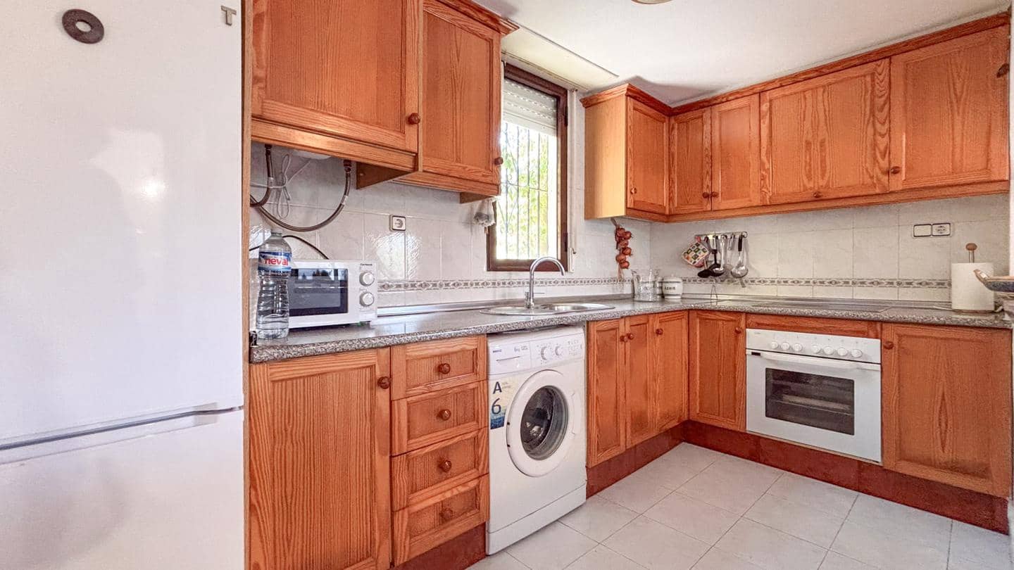 3 bedroom Villa for sale in Gran Alacant with pool - € 290,000 (Ref: 9816512)