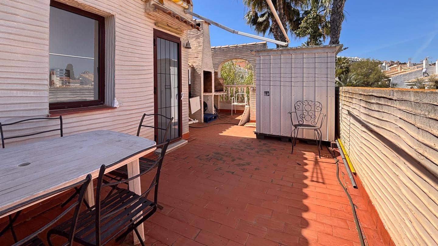 3 bedroom Villa for sale in Gran Alacant with pool - € 290,000 (Ref: 9816512)