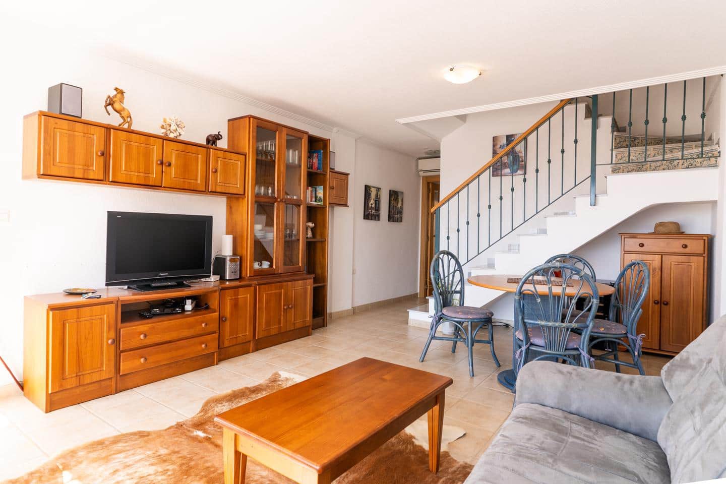 3 sypialnia Willa na sprzedaż w Santa Pola z basenem garażem - 319 000 € (Ref: 9824039)