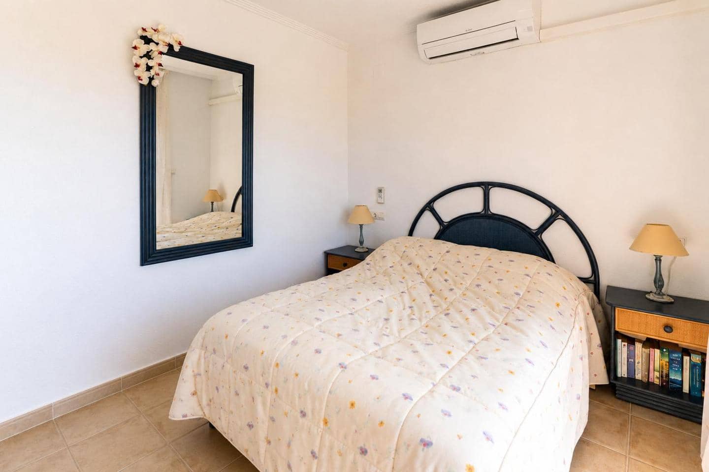 3 sypialnia Willa na sprzedaż w Santa Pola z basenem garażem - 319 000 € (Ref: 9824039)