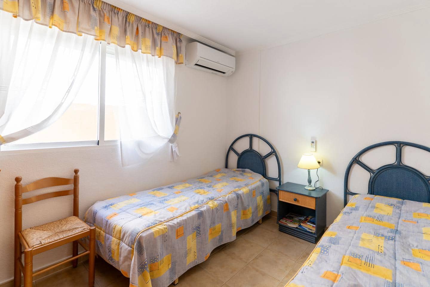 3 sypialnia Willa na sprzedaż w Santa Pola z basenem garażem - 319 000 € (Ref: 9824039)