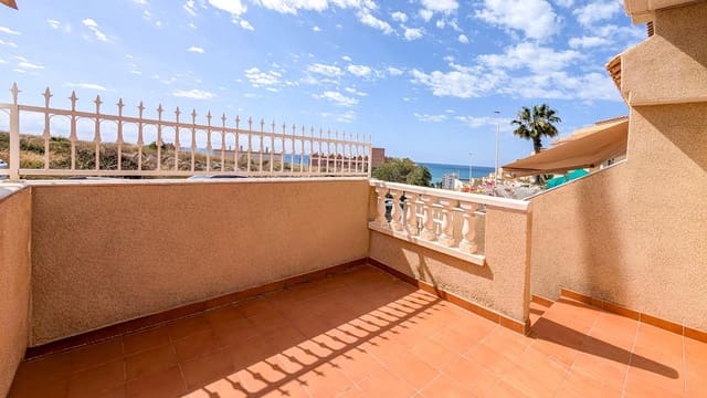 3 sypialnia Willa na sprzedaż w Calas Santiago Bernabéu, Santa Pola z basenem garażem - 319 000 € (Ref: 9824039)