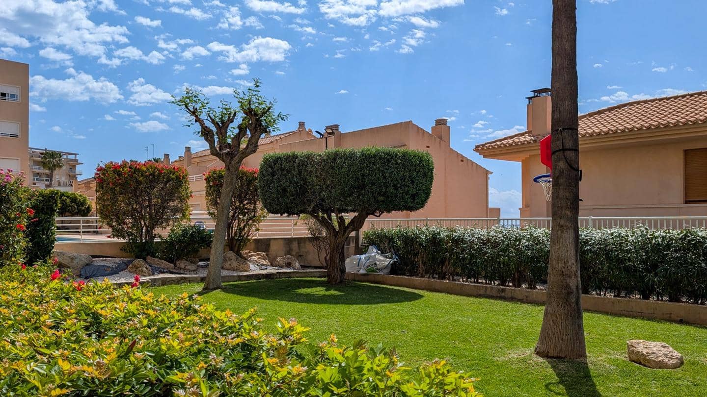 3 sypialnia Willa na sprzedaż w Santa Pola z basenem garażem - 319 000 € (Ref: 9824039)