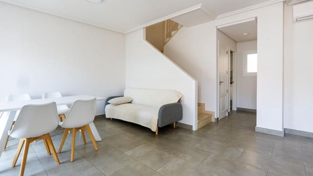 3 sypialnia Willa na sprzedaż w Calas Santiago Bernabéu, Santa Pola z basenem garażem - 395 000 € (Ref: 9827395)