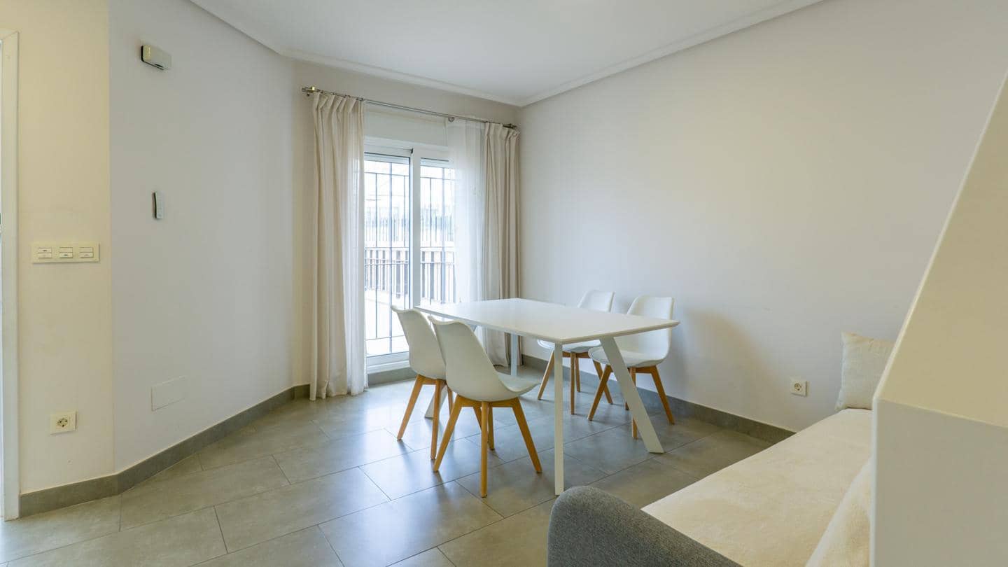 3 sypialnia Willa na sprzedaż w Santa Pola z basenem garażem - 395 000 € (Ref: 9827395)