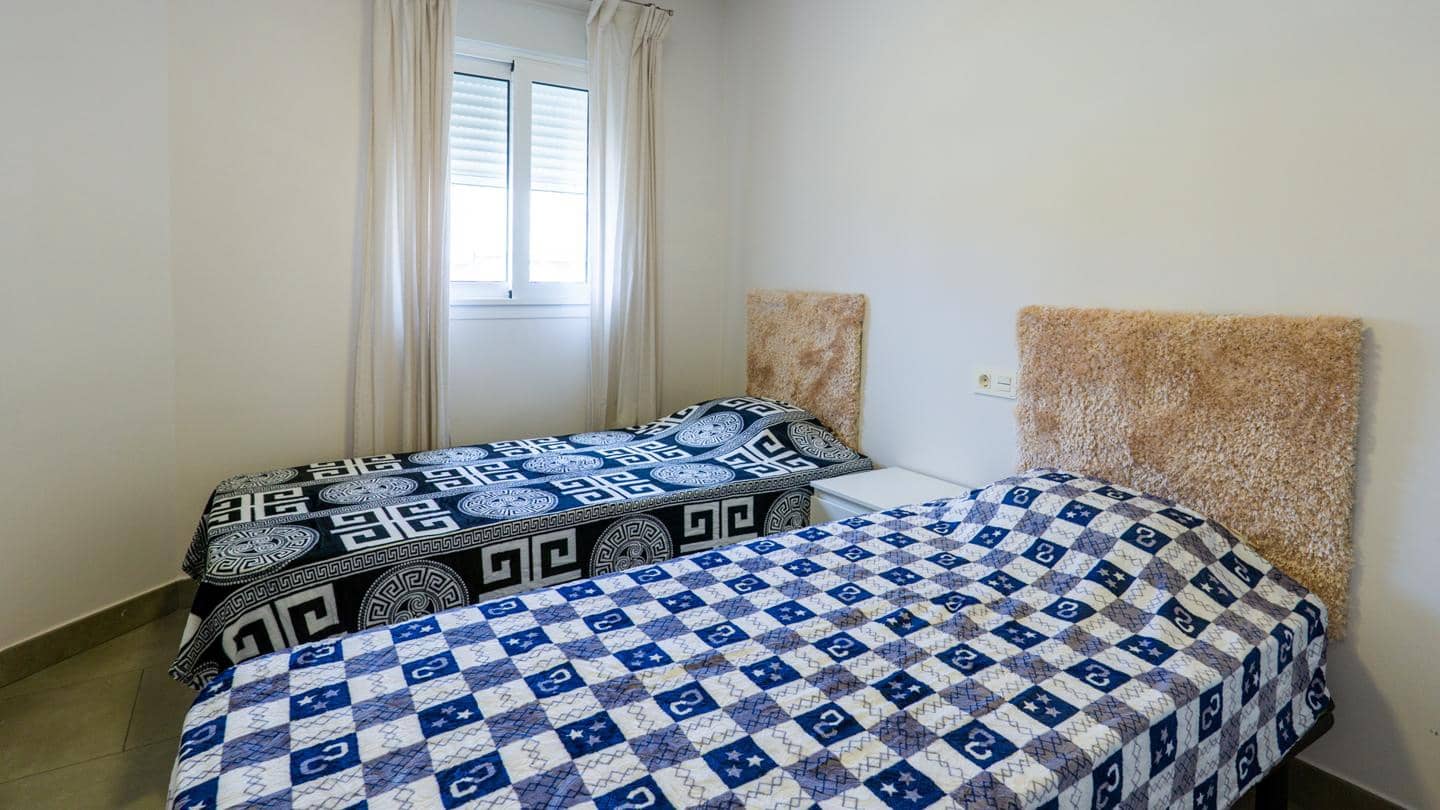 3 sypialnia Willa na sprzedaż w Santa Pola z basenem garażem - 395 000 € (Ref: 9827395)