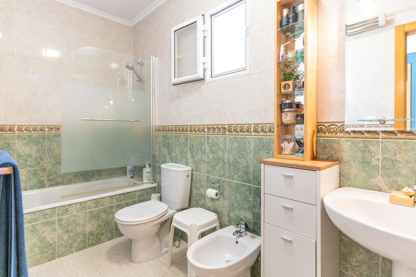 6 bedroom Villa for sale in Gran Alacant with pool - € 550,000 (Ref: 9832311)