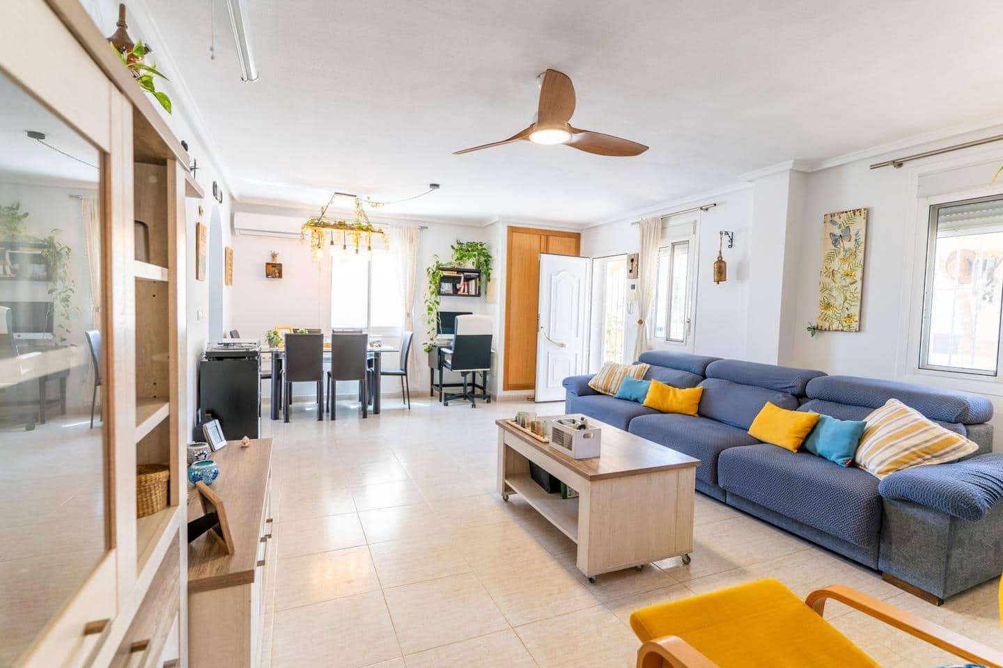 6 bedroom Villa for sale in Gran Alacant with pool - € 550,000 (Ref: 9832311)