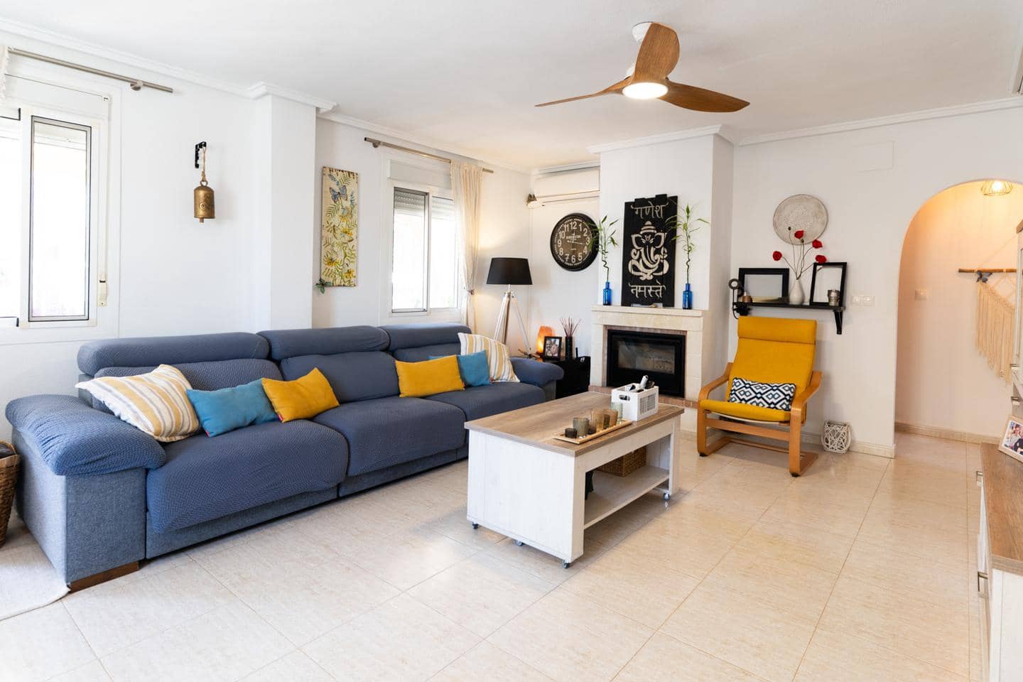 6 bedroom Villa for sale in Gran Alacant with pool - € 550,000 (Ref: 9832311)