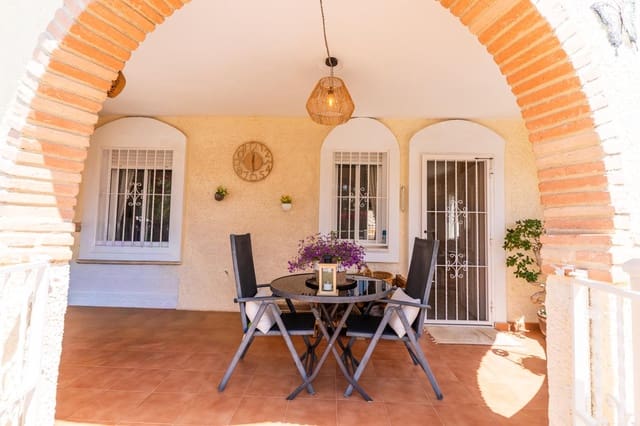 6 soveværelse Villa til salg i Monte y Mar, Santa Pola med swimmingpool - € 550.000 (Ref: 9832311)