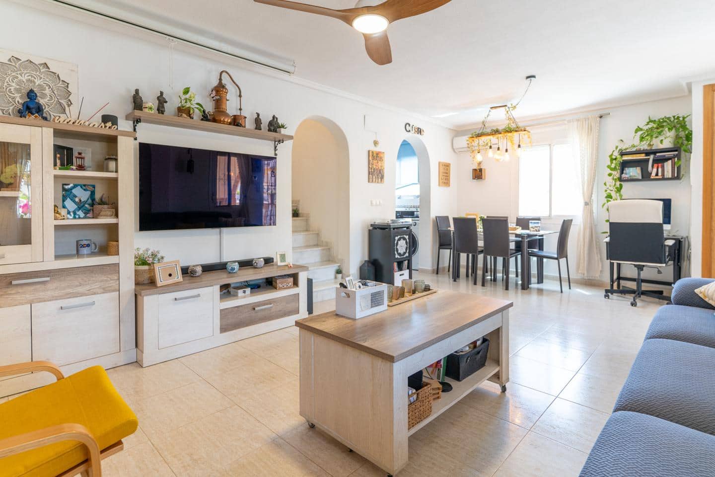 6 bedroom Villa for sale in Gran Alacant with pool - € 550,000 (Ref: 9832311)