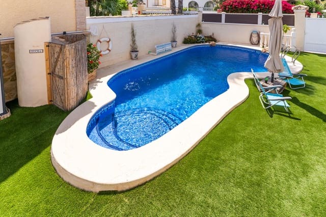 6 soveværelse Villa til salg i Monte y Mar, Santa Pola med swimmingpool - € 550.000 (Ref: 9832311)