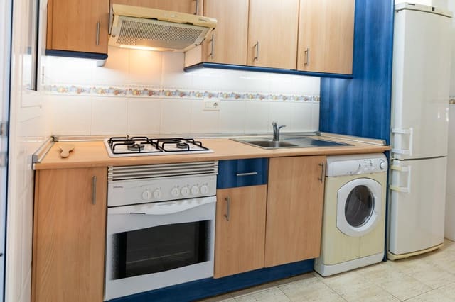2 bedroom Flat for sale in Urbanova, Alicante / Alacant city with pool - € 269,000 (Ref: 9832312)