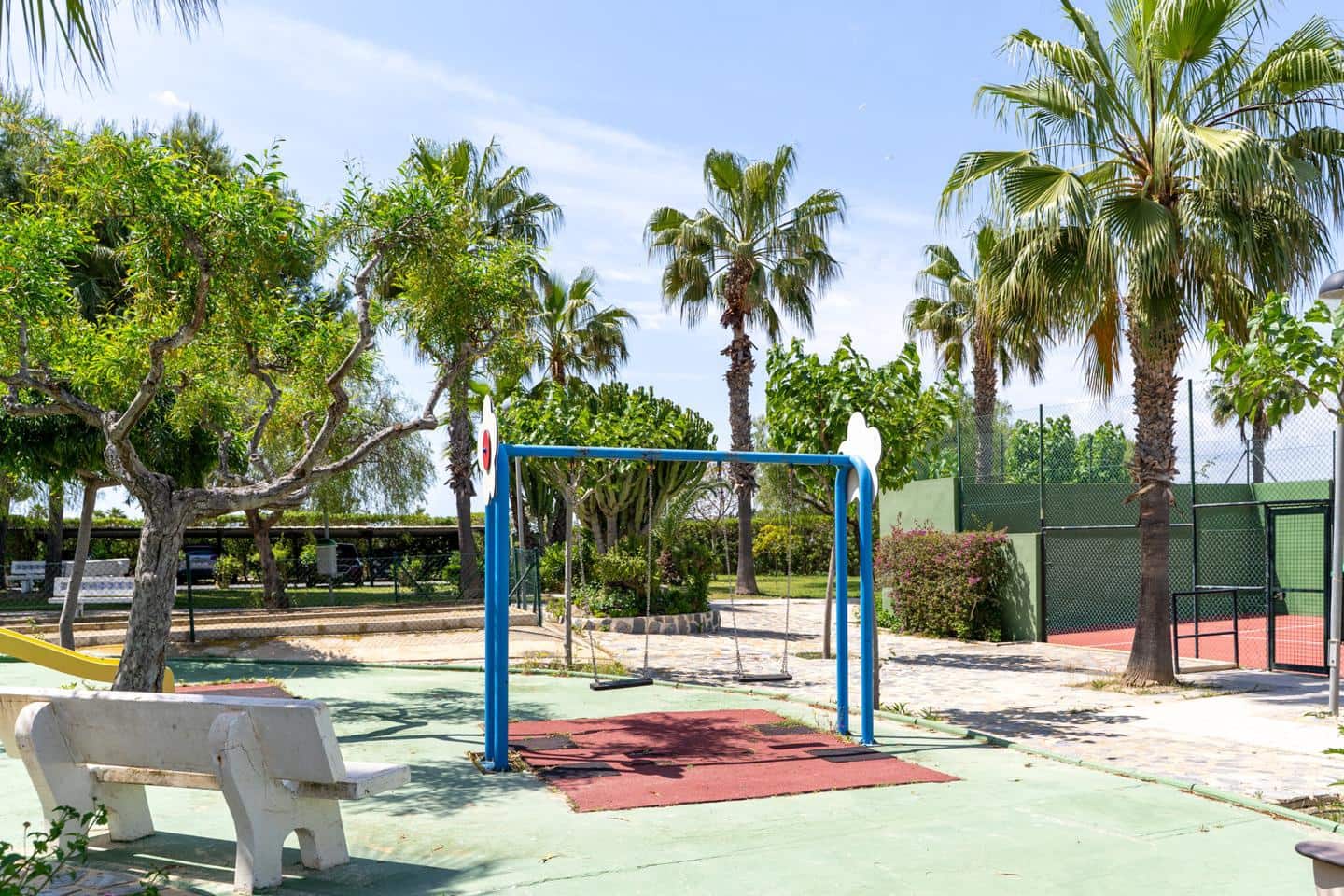 2 bedroom Flat for sale in Urbanova with pool - € 269,000 (Ref: 9832312)