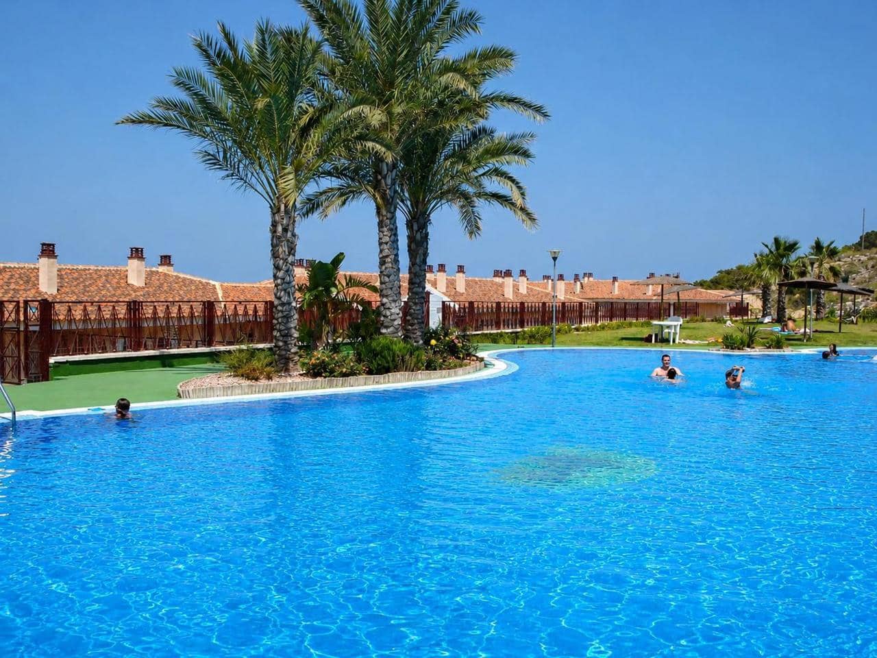 3 bedroom Villa for sale in Gran Alacant with pool garage - € 280,000 (Ref: 9834556)