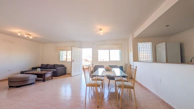 3 makuuhuone Huvila myytävänä paikassa Novamar - Mediterráneo, Santa Pola mukana uima-altaan 
autotalli - 259 000 € (Ref: 9834556)