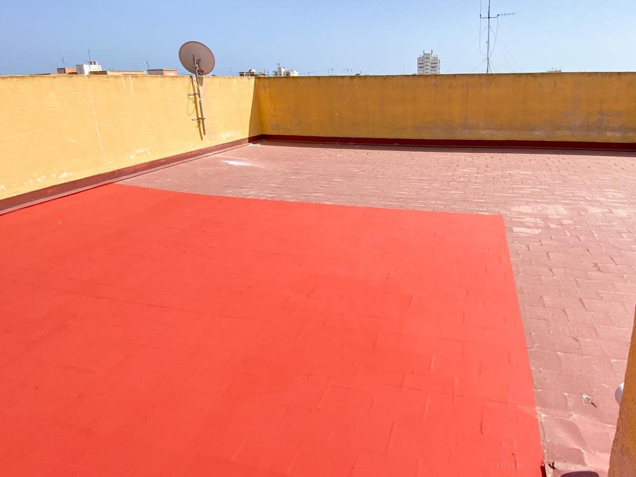 2 bedroom Flat for sale in Santa Pola - € 170,000 (Ref: 9854517)