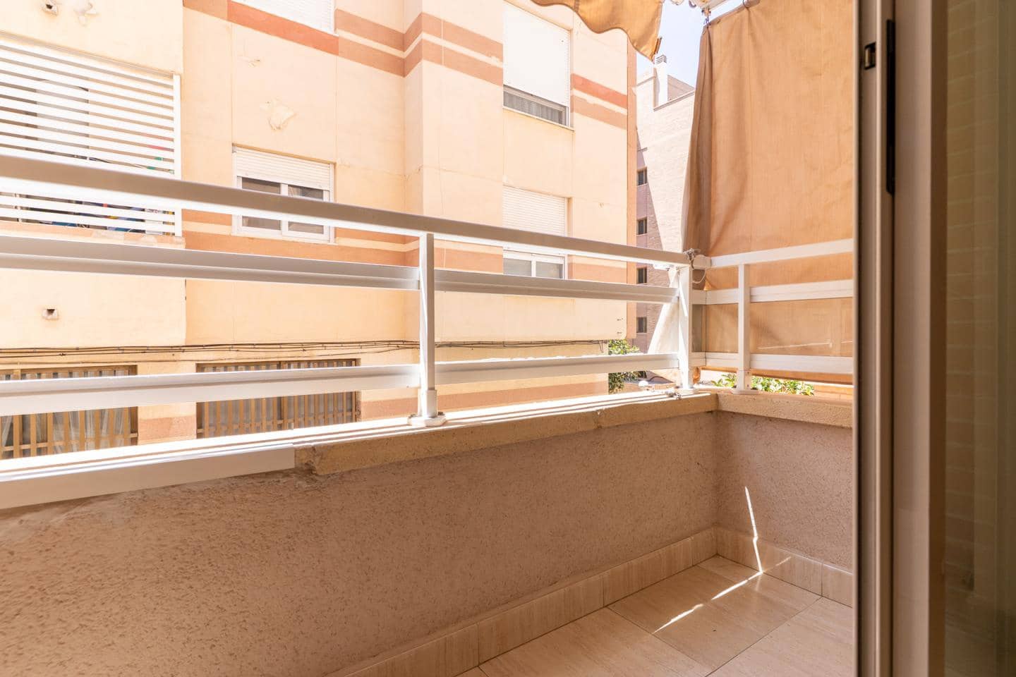 2 bedroom Flat for sale in Santa Pola - € 189,000 (Ref: 9855937)