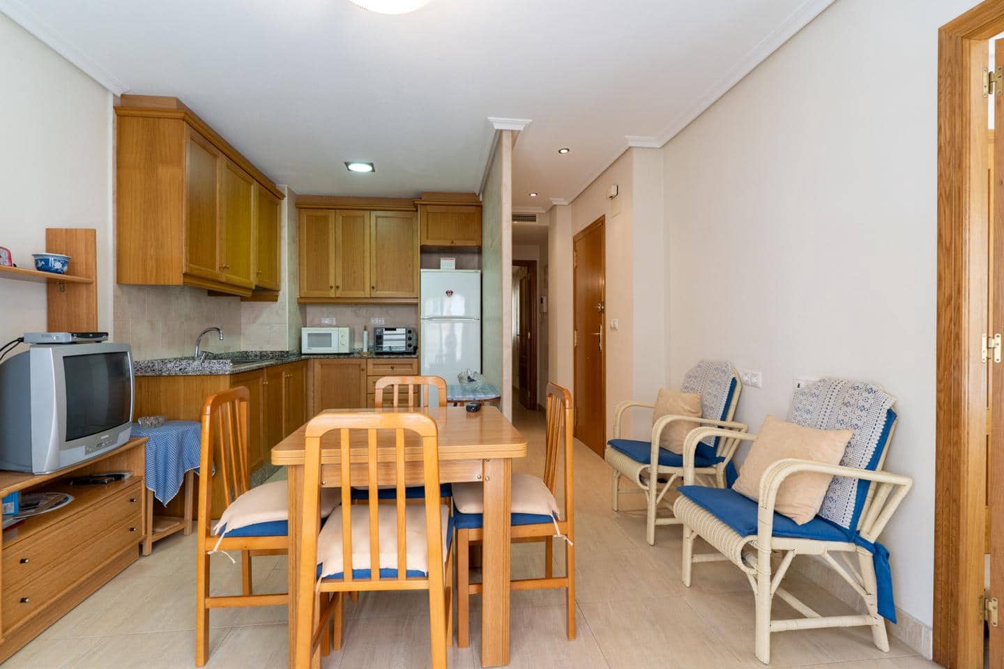 2 bedroom Flat for sale in Santa Pola - € 189,000 (Ref: 9855937)